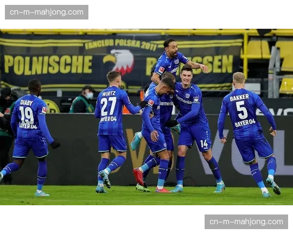 英超赛季末段冲刺在即,伤病潮与赛程密集度考验轮换